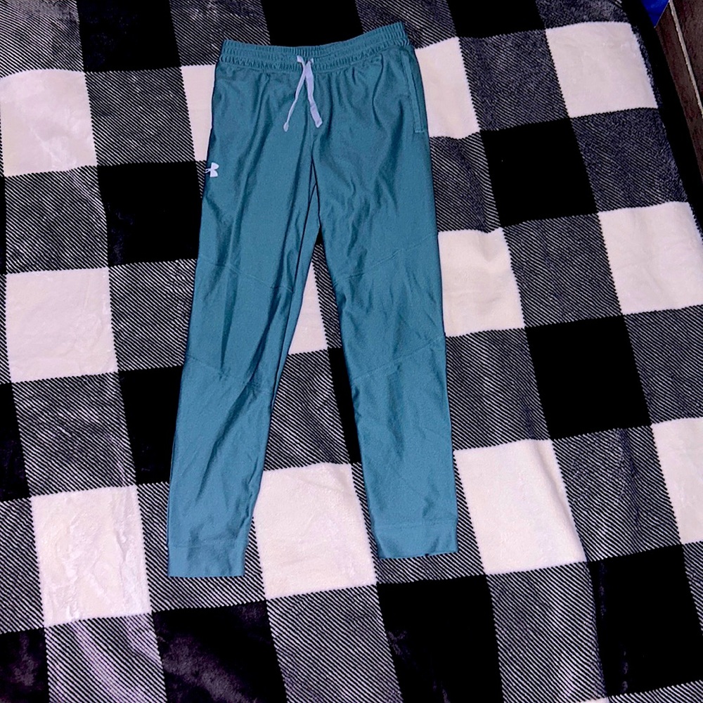 Very cool teal joggers.
